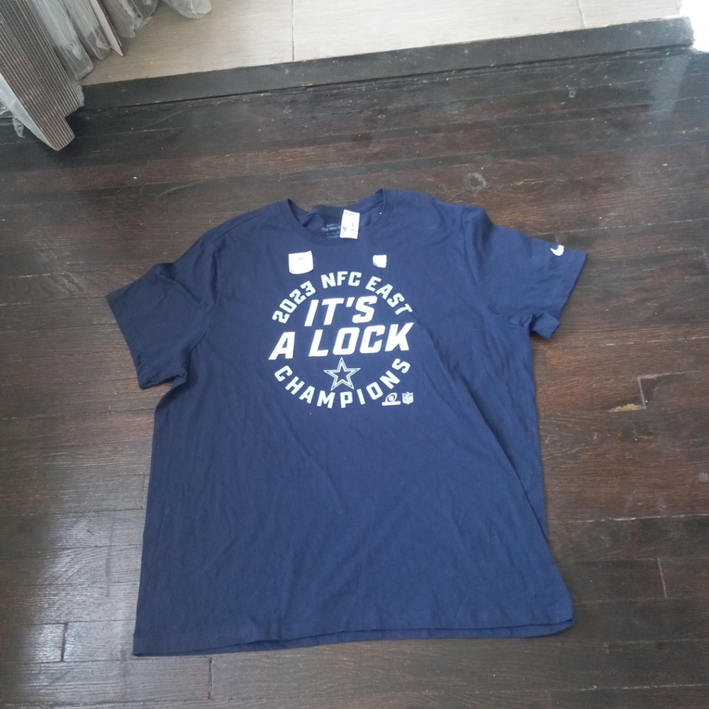Mens Blue Nike Shirt Size XXL 2023 NFC East Champions Its A Lock NFL Playoffs